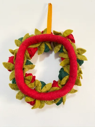 Handmade Felt Flower Wreath, Wreath, Christmas Decor, Home Decor, Modern Wreath, Wool Felt Flower Wreath, Christmas Wreath,Rose Petal Wreath