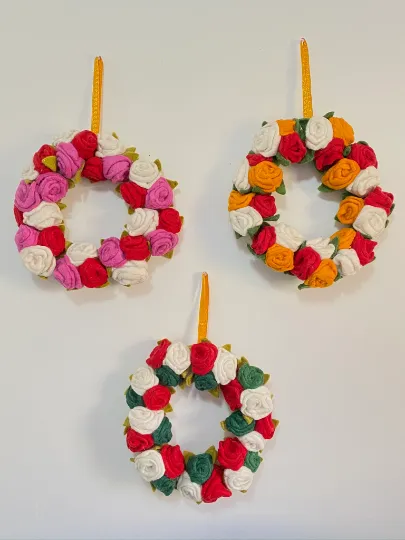 Handmade Felt Flower Wreath, Wreath, Christmas Decor, Home Decor, Modern Wreath, Wool Felt Flower Wreath, Christmas Wreath,Rose Petal Wreath