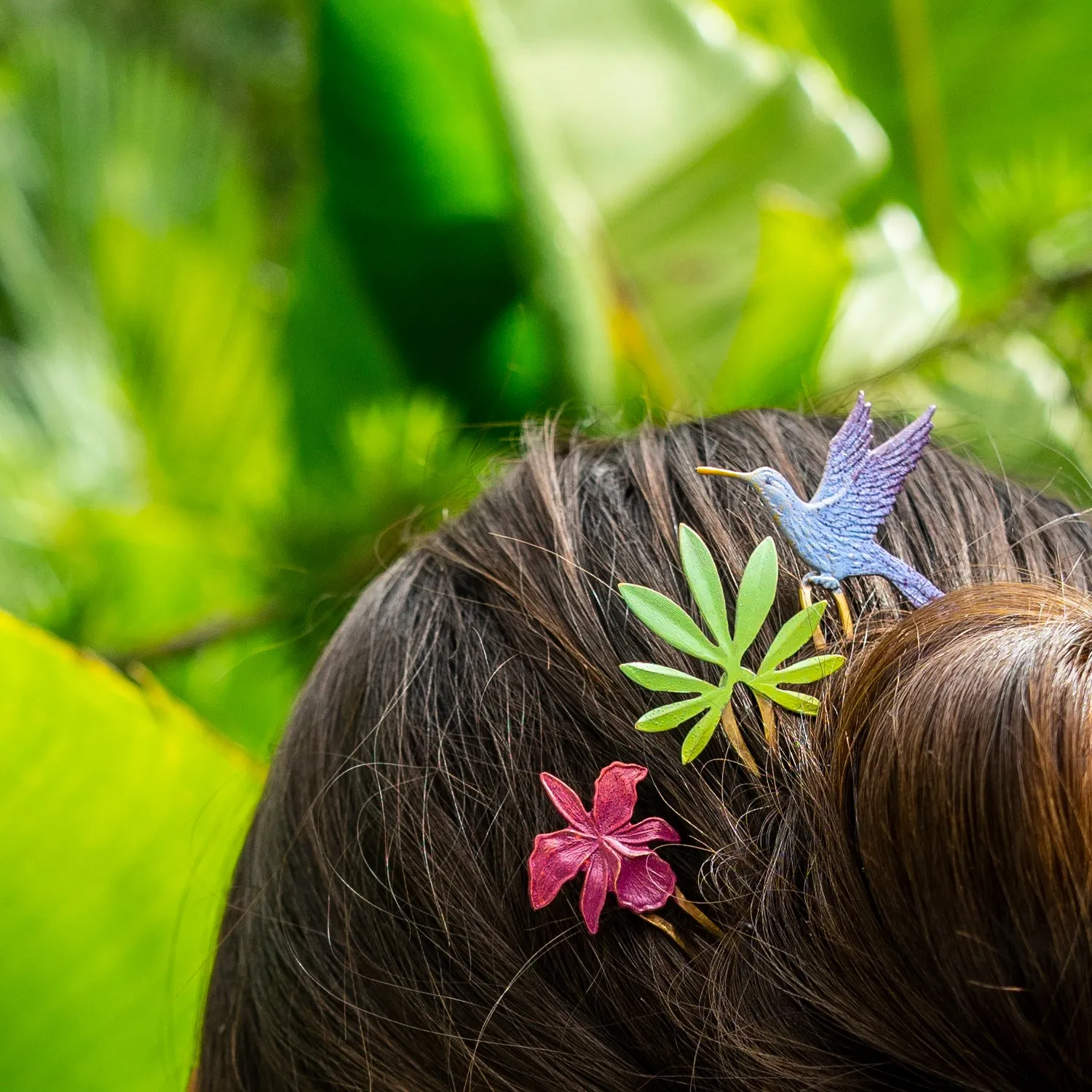 Periwinkle Hummingbird Hair Pin