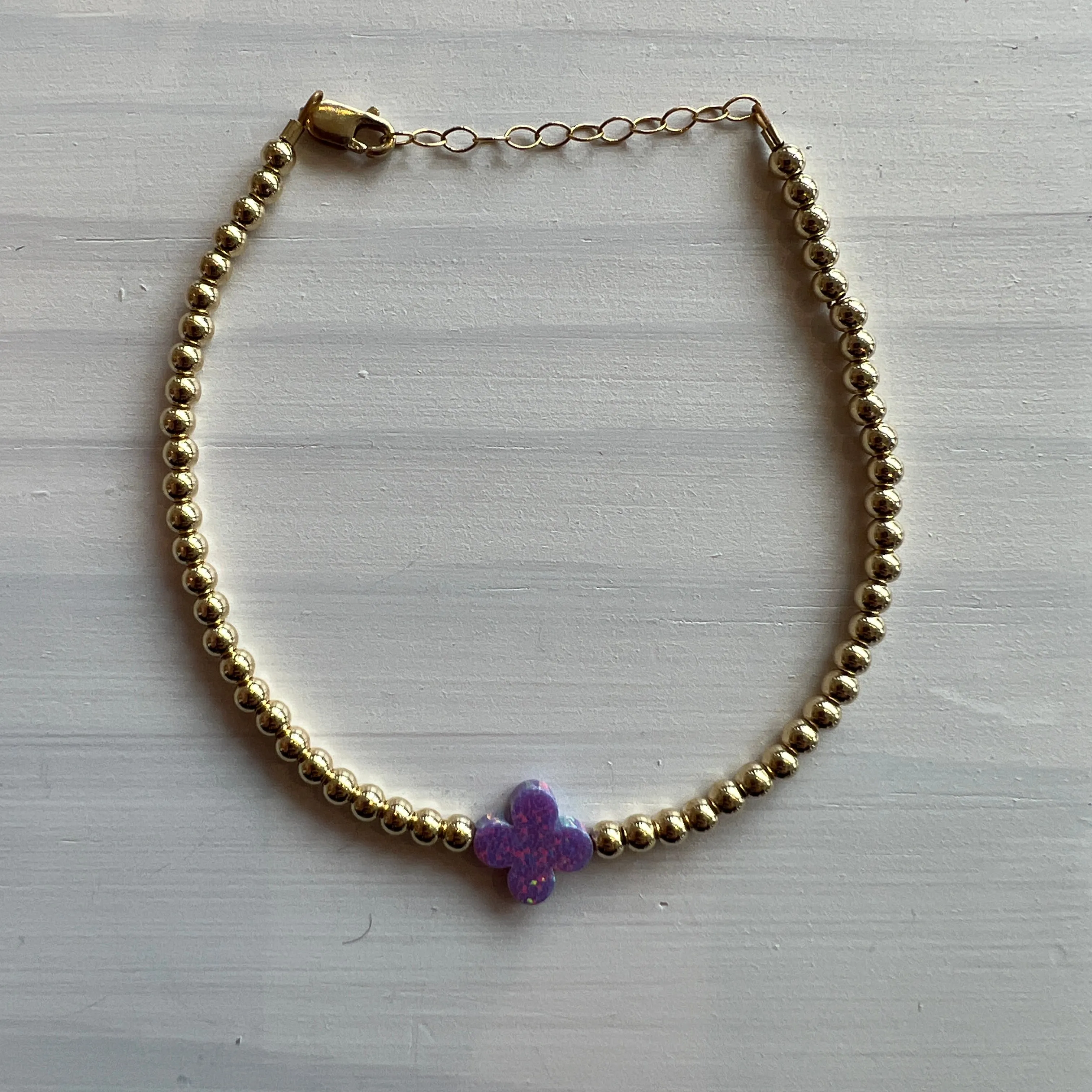 Single Medium Clover Bracelet