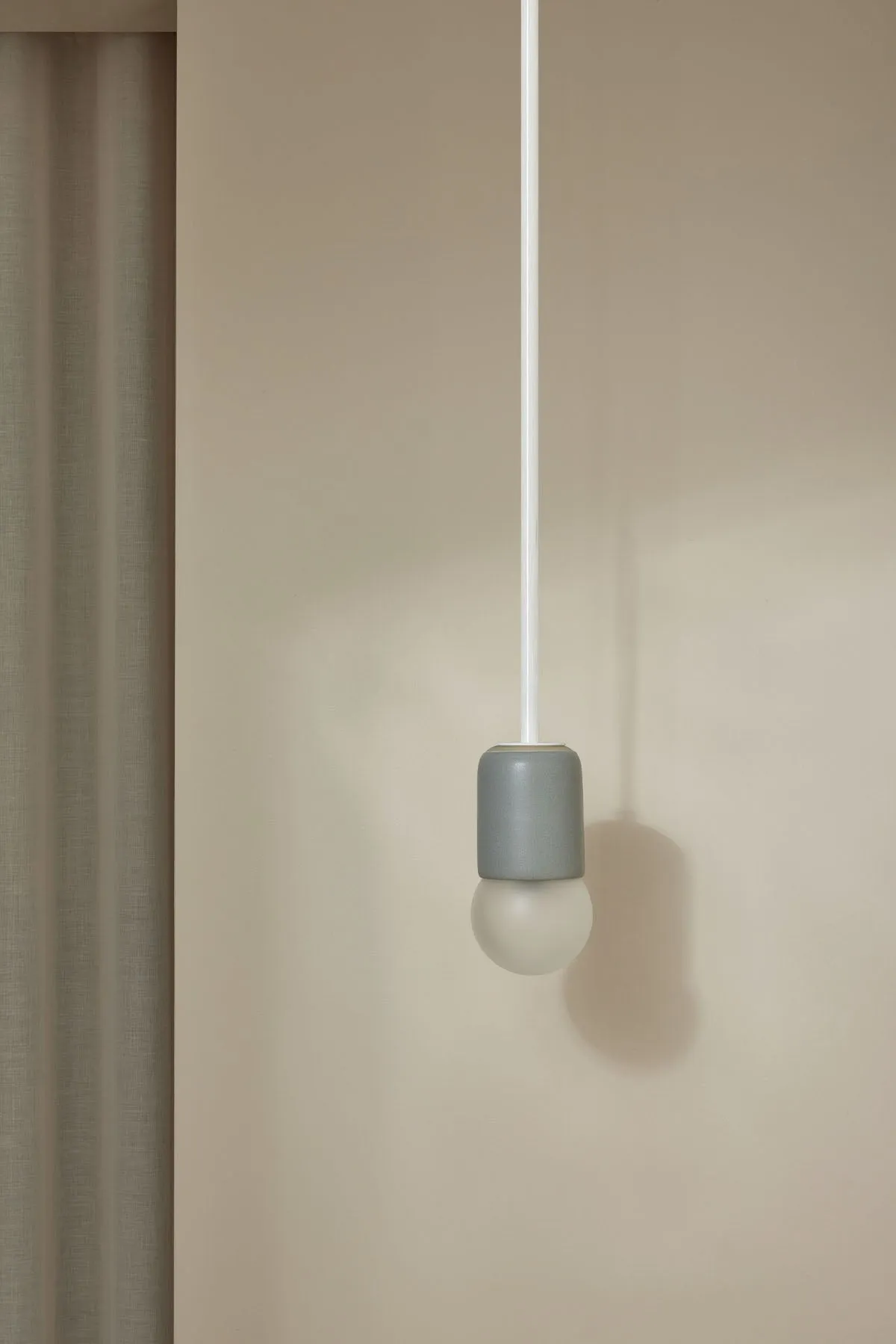 Terra 1 Pendant Light - Solid Rod