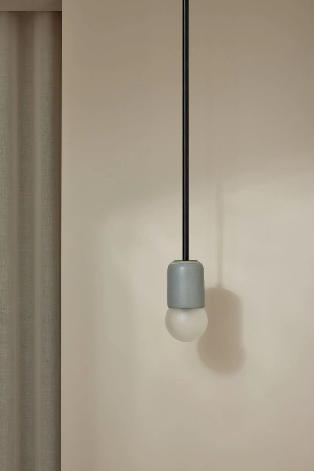 Terra 1 Pendant Light - Solid Rod