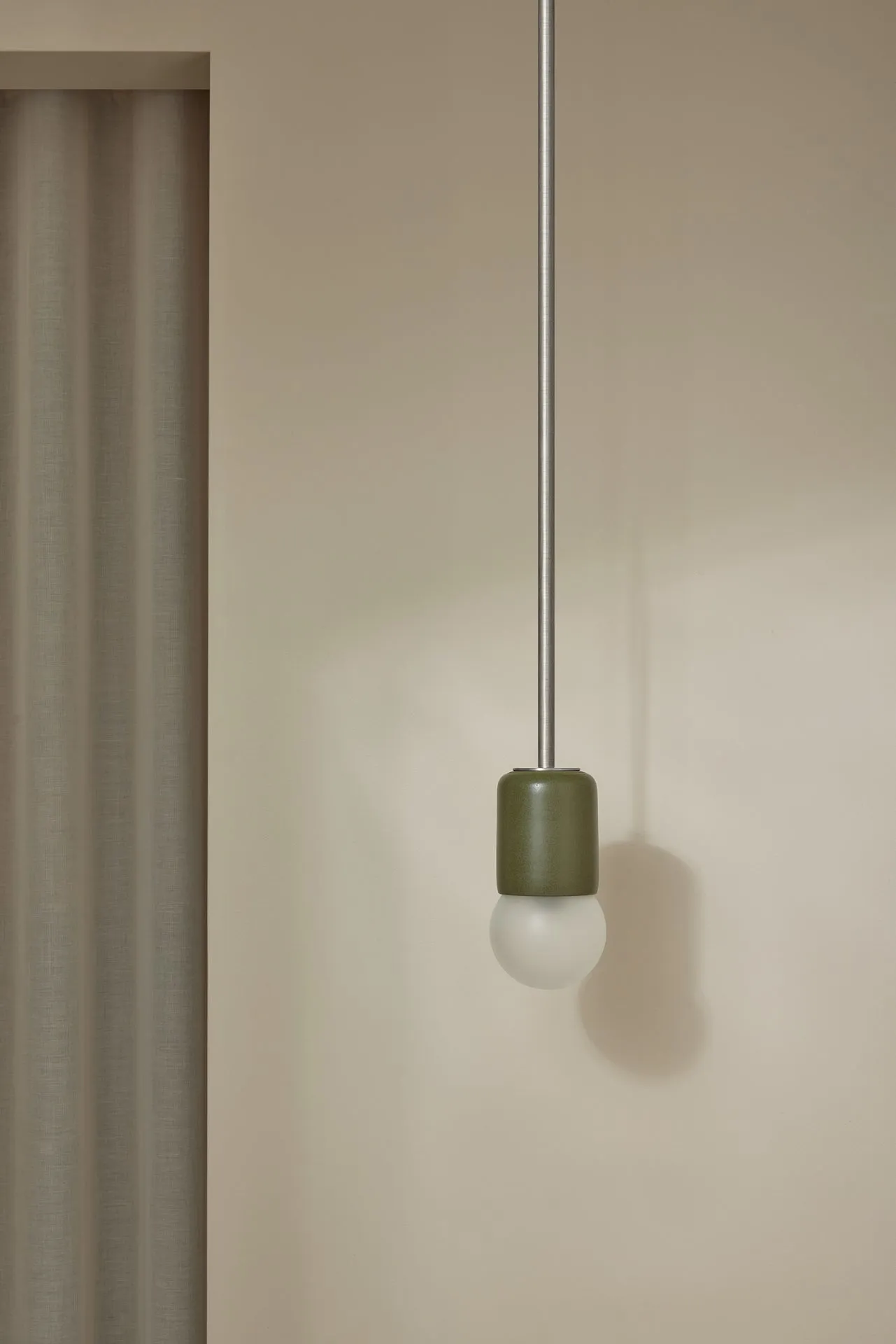 Terra 1 Pendant Light - Solid Rod