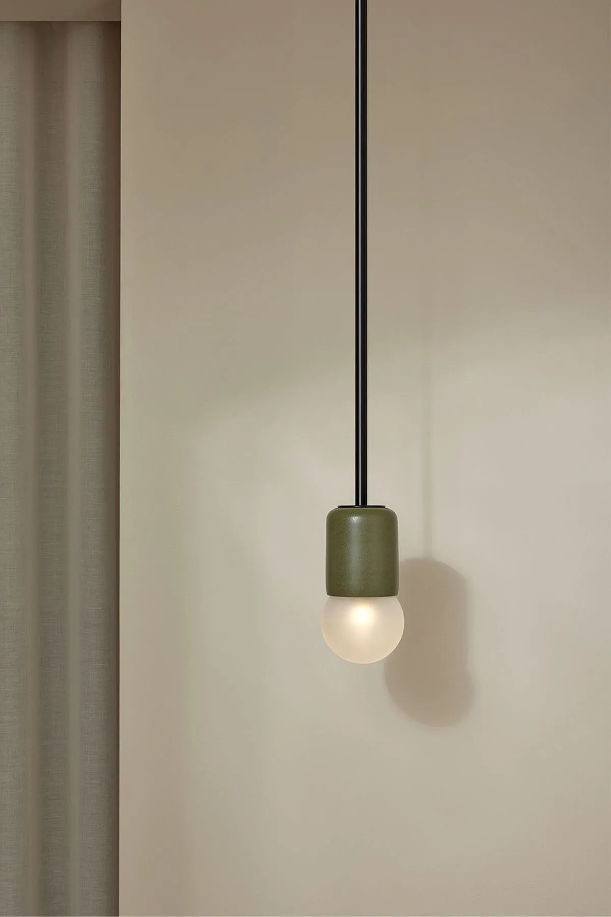 Terra 1 Pendant Light - Solid Rod