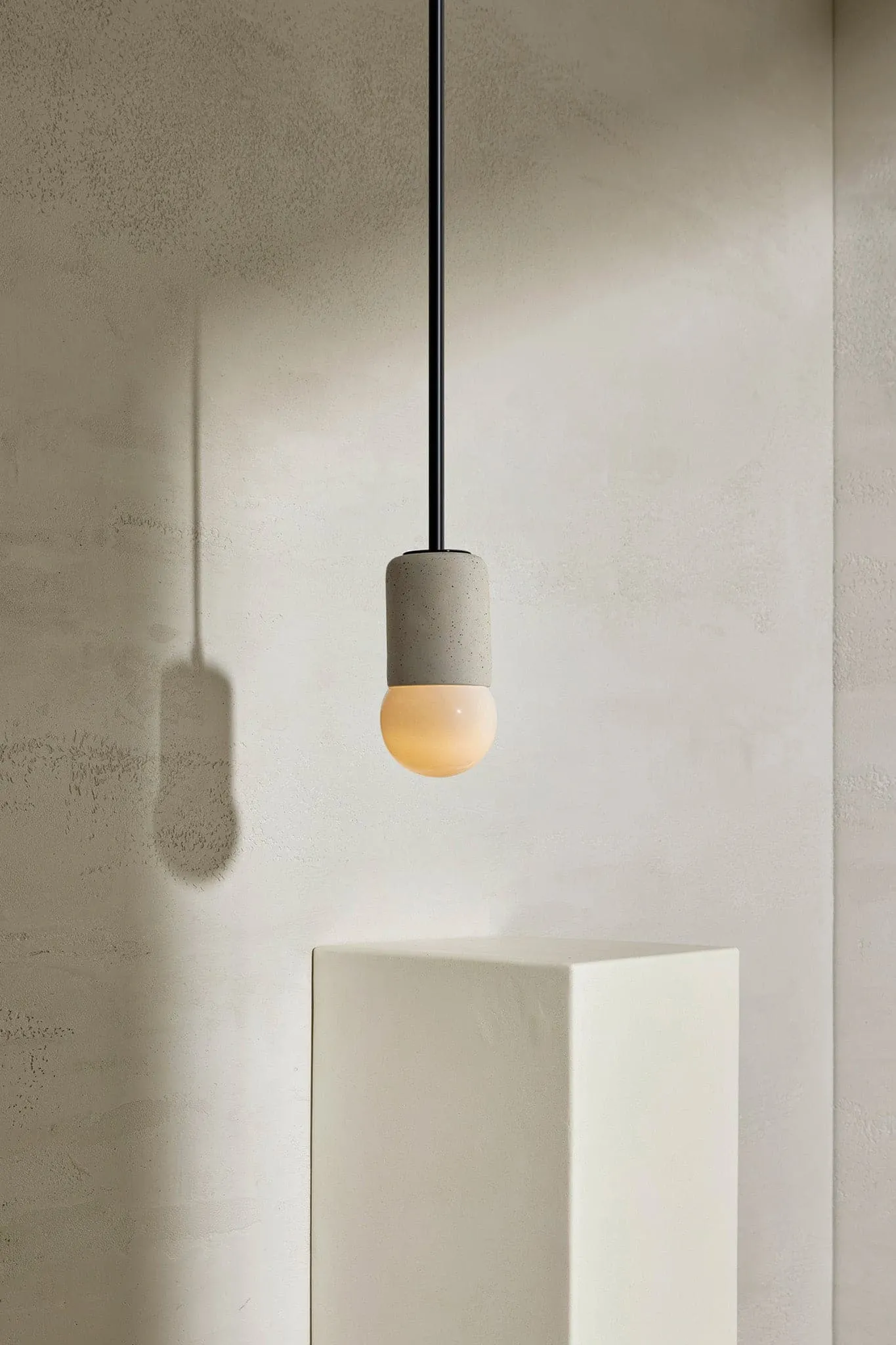 Terra 1 Pendant Light - Solid Rod