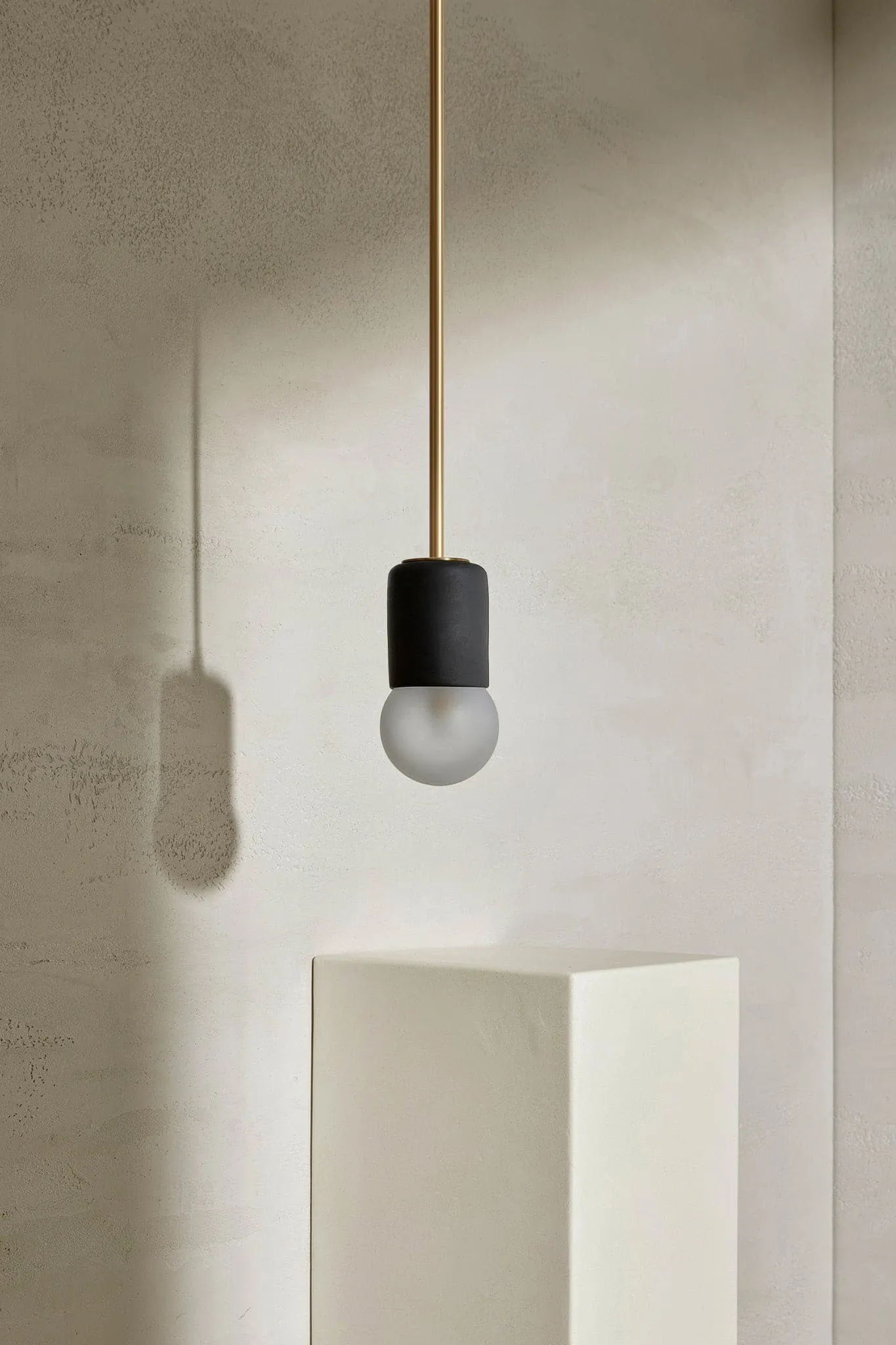 Terra 1 Pendant Light - Solid Rod