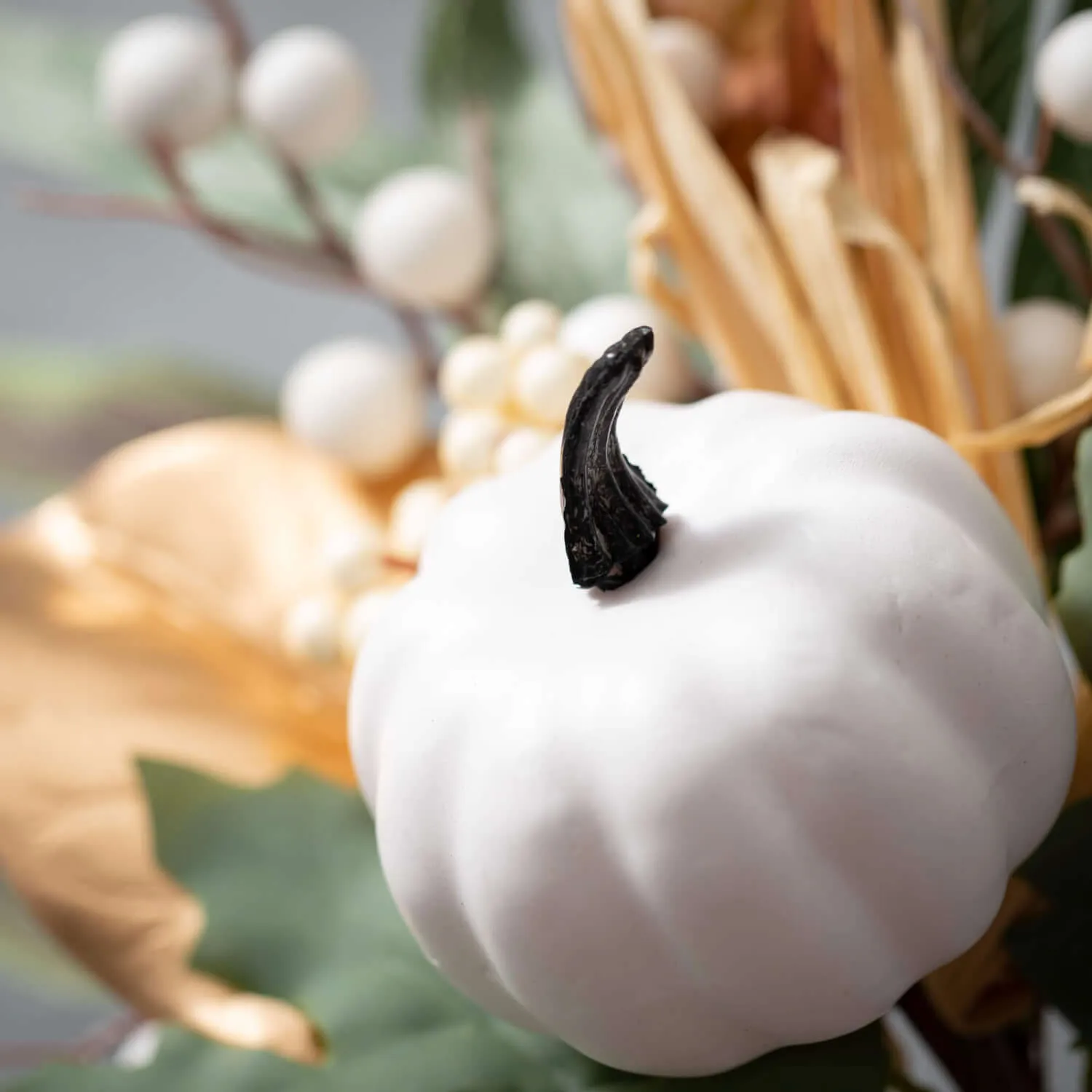 White Pumpkin & Leaf Wreath